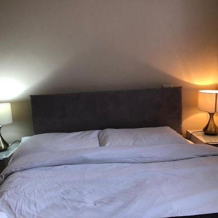 Entire Flat Very Comfortable 1 Bedroom Londra Dış mekan fotoğraf