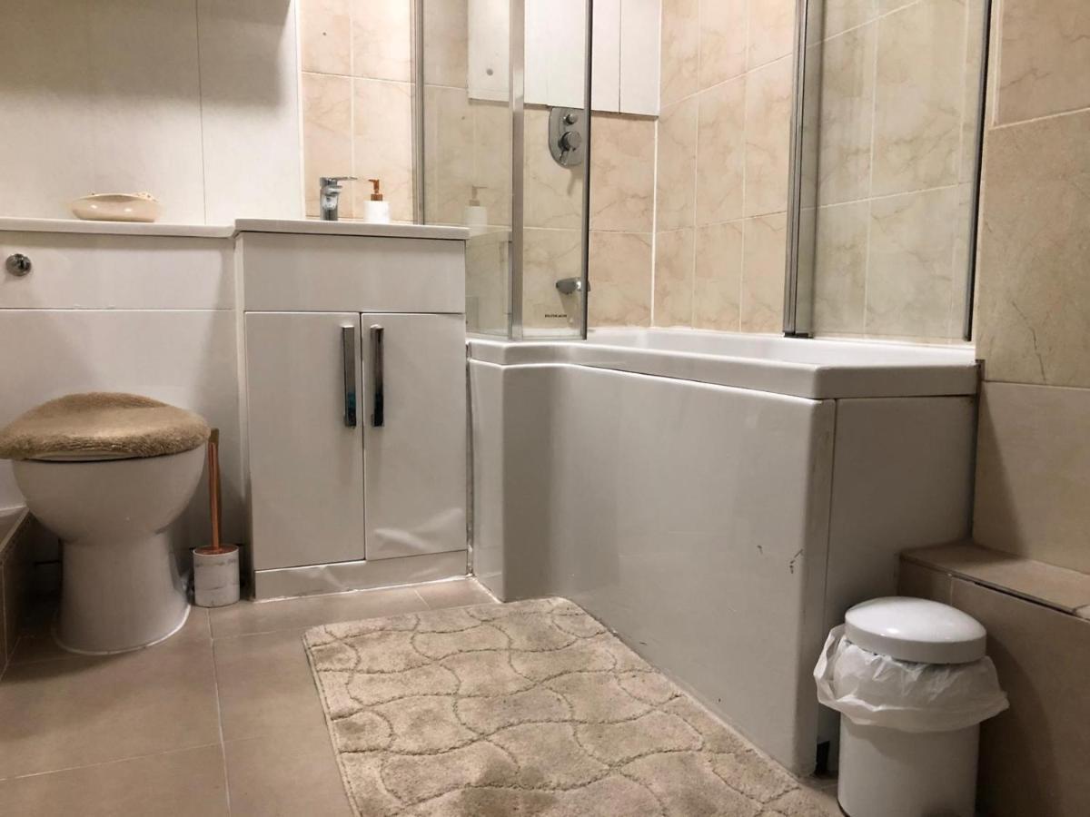 Entire Flat Very Comfortable 1 Bedroom Londra Dış mekan fotoğraf