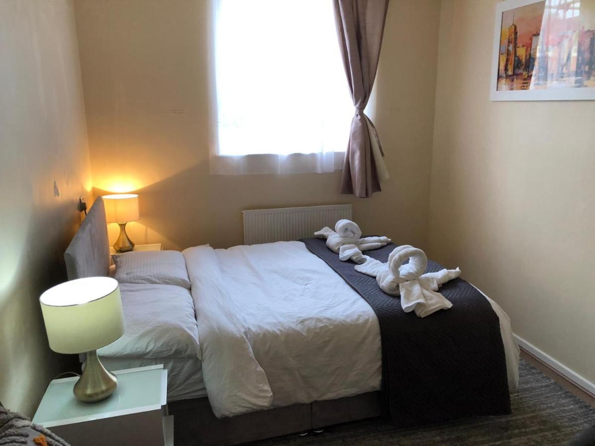 Entire Flat Very Comfortable 1 Bedroom Londra Dış mekan fotoğraf